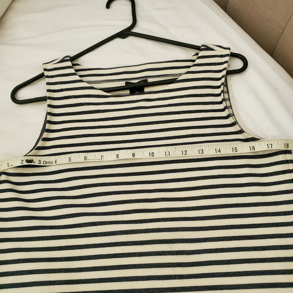 Ann Taylor Factory Shell Top - Picture 3 of 5